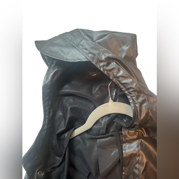 RAINS The Jacket Windbreaker - Picture 6 of 12